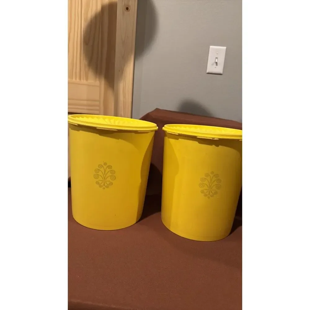 Lot of 7 Tupperware Yellow Stardust Canisters with lids